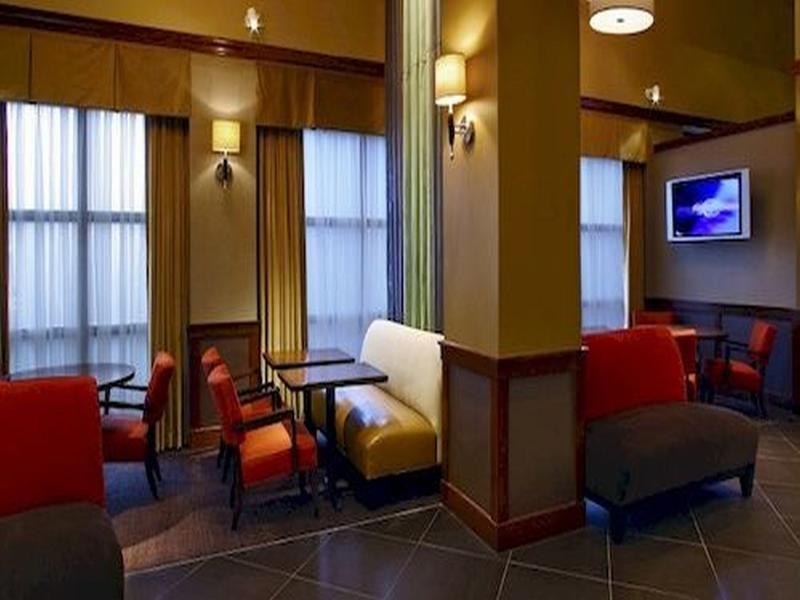 Hyatt Place Atlanta Airport South Exterior photo